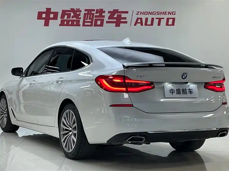 BMW 6 Series GT 2018 630i Luxury Design Package