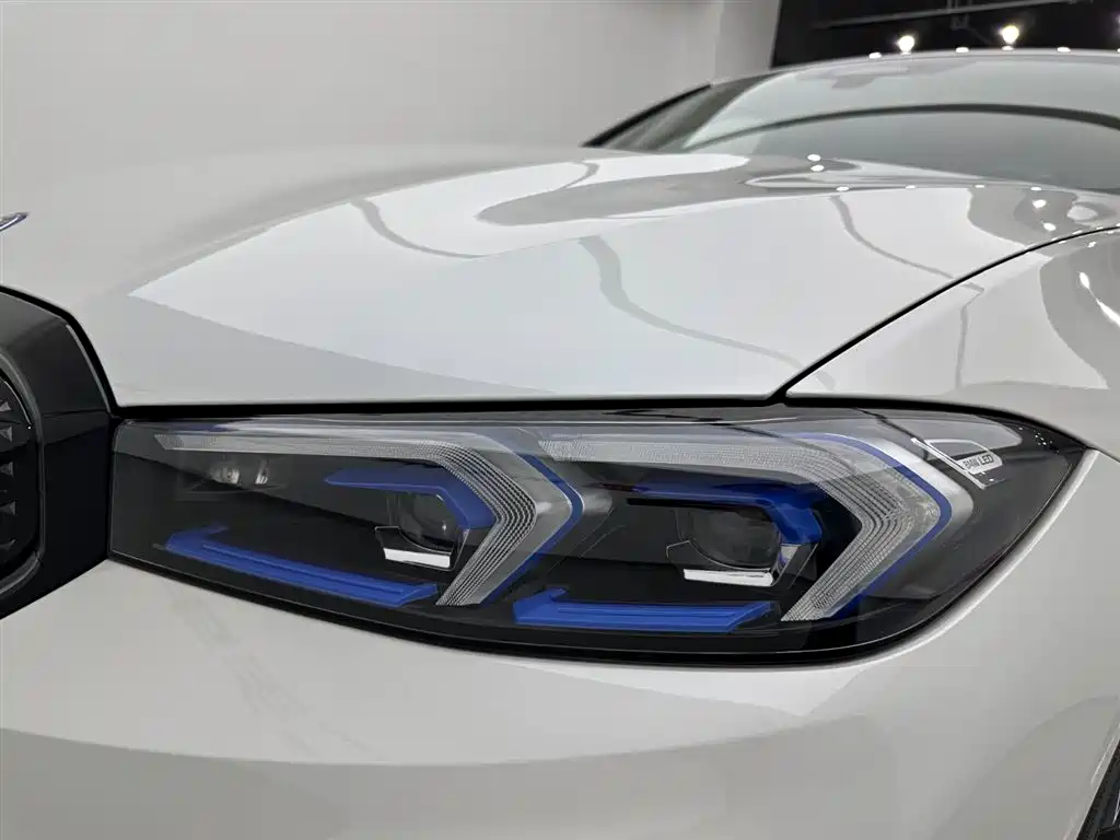 BMW i3 2025 eDrive 40 L M Sport Night Package