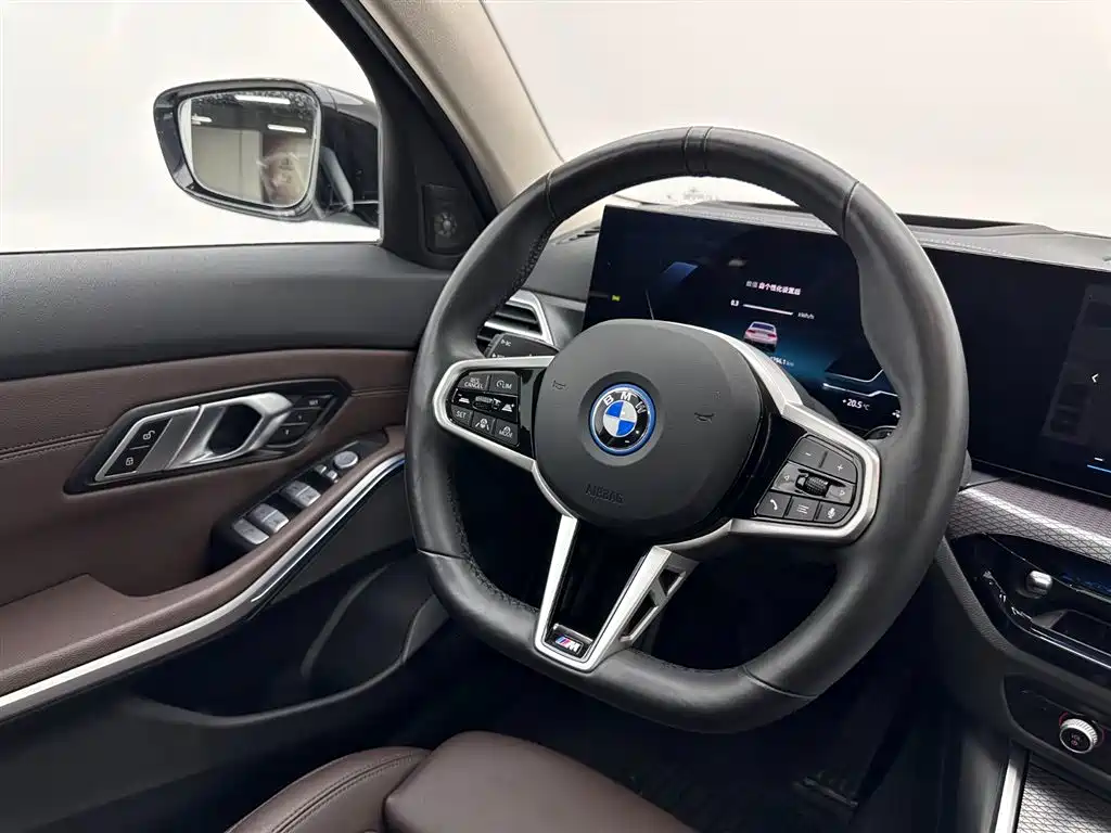BMW i3 2025 eDrive 40 L M Sport Night Package