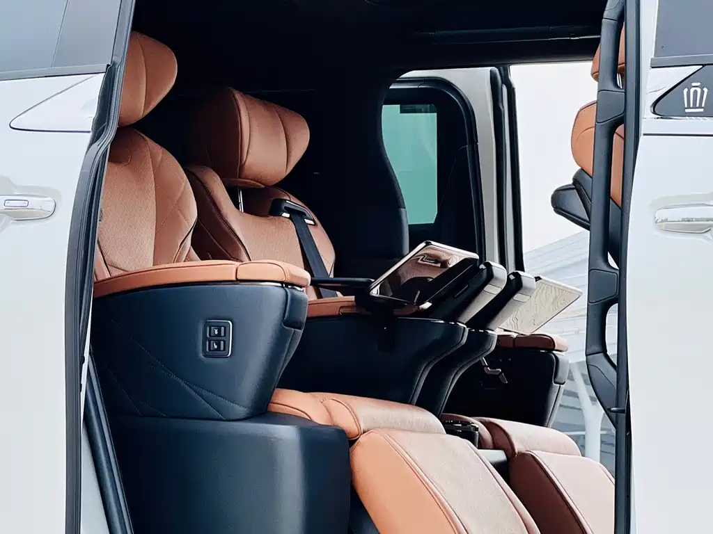 Toyota Vellfire 2024 Crown Hybrid 2.5L Supreme Executive Edition