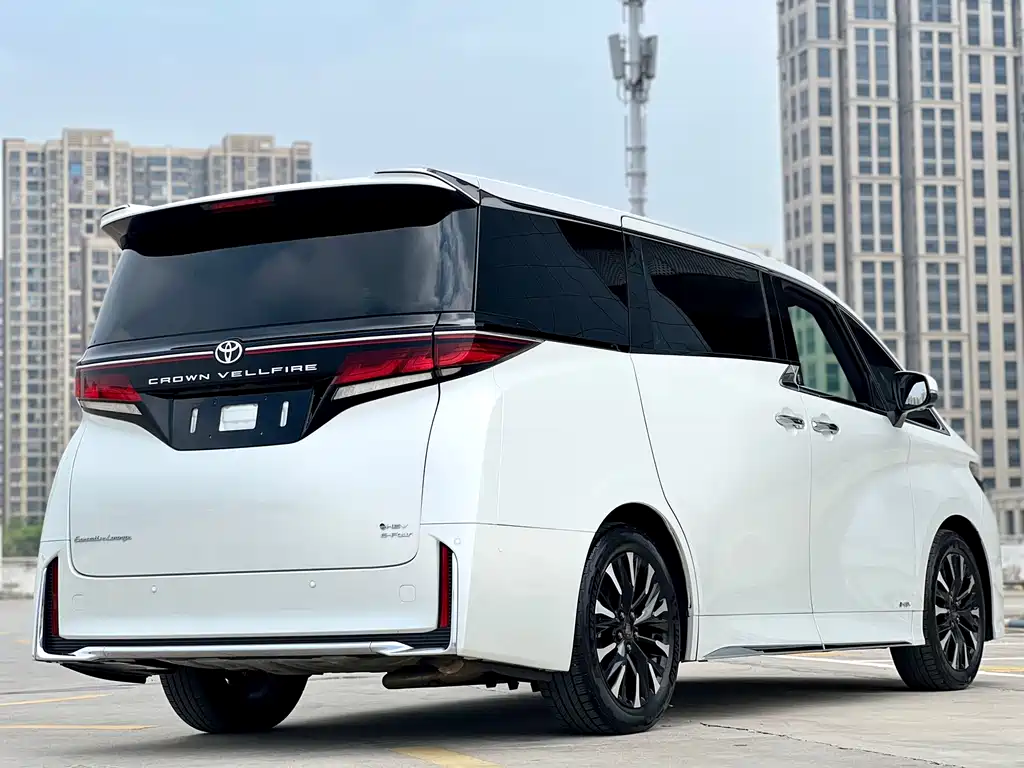Toyota Vellfire 2024 Crown Hybrid 2.5L Supreme Executive Edition