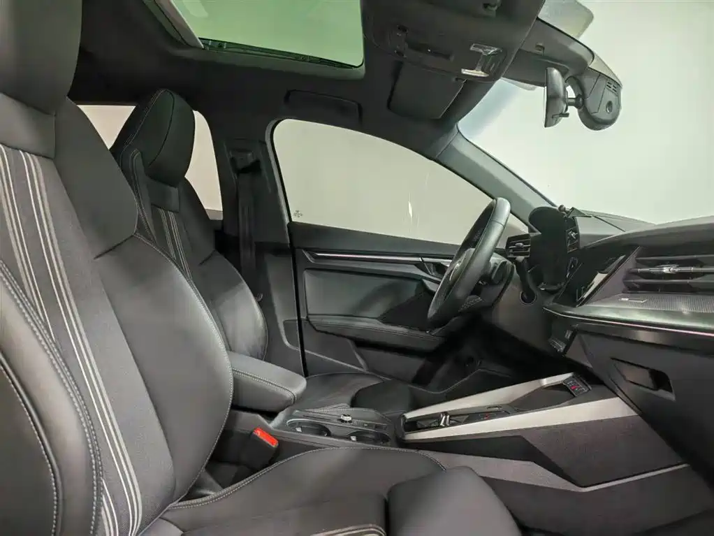 Audi A3 2023 Sportback 35 TFSI S line