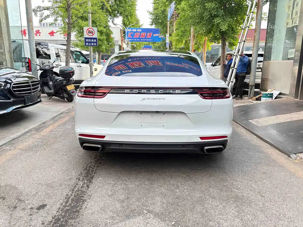 Panamera 2017 Executive Long Wheelbase 3.0T