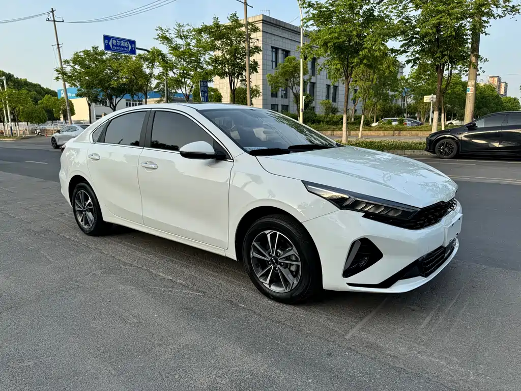 Kia K3 2023 1.5L CVT Comfort Edition