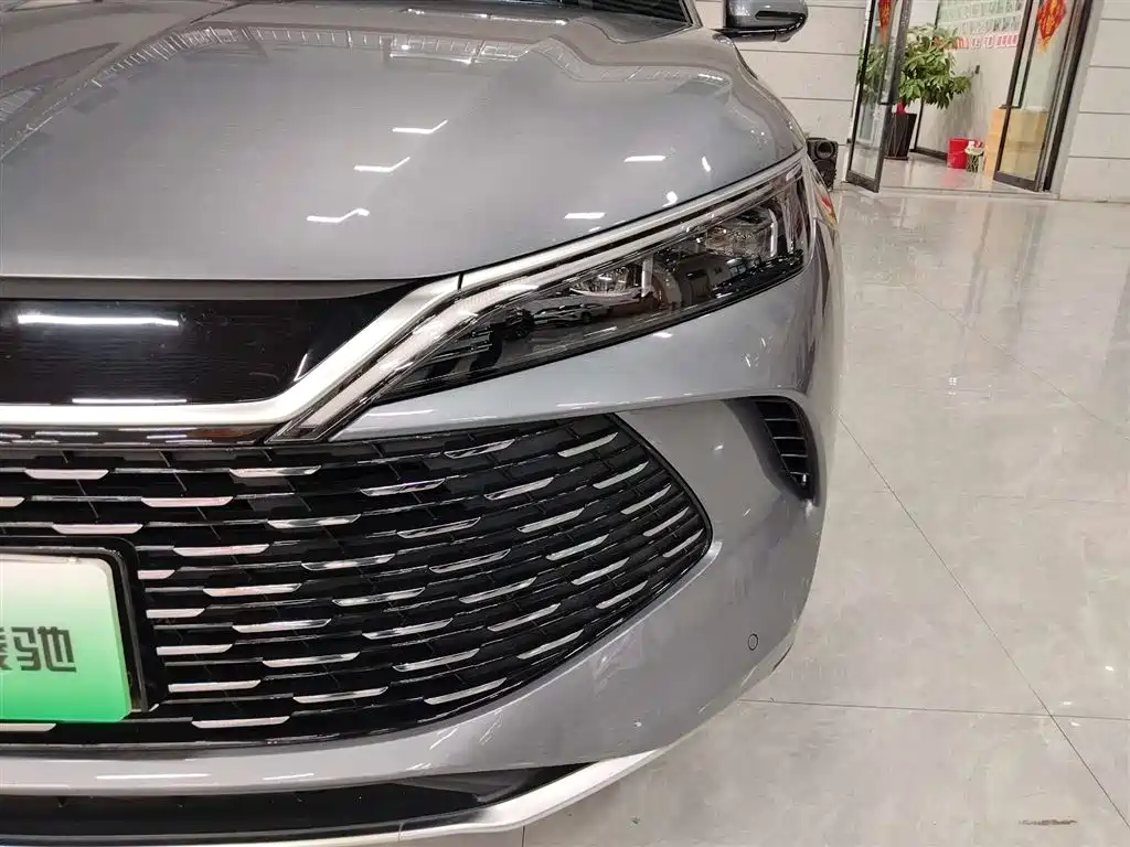BYD Qin L 2024 DM-i 120KM Chao Yue Edition