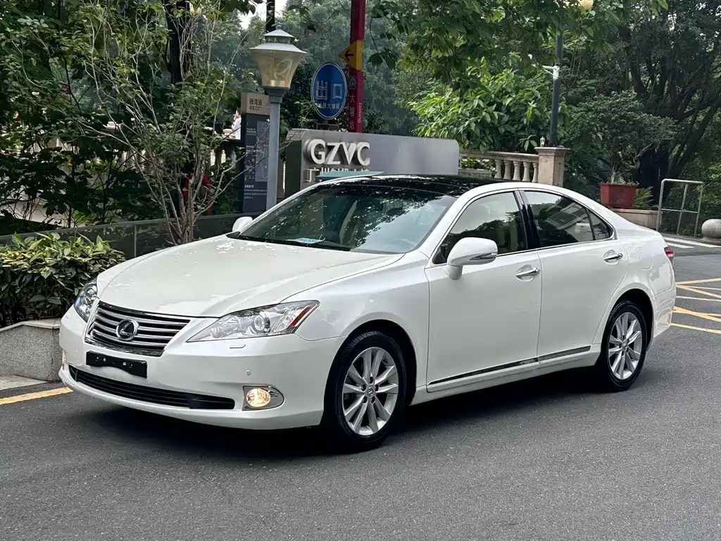 Lexus ES 2012 240 Special Limited Edition