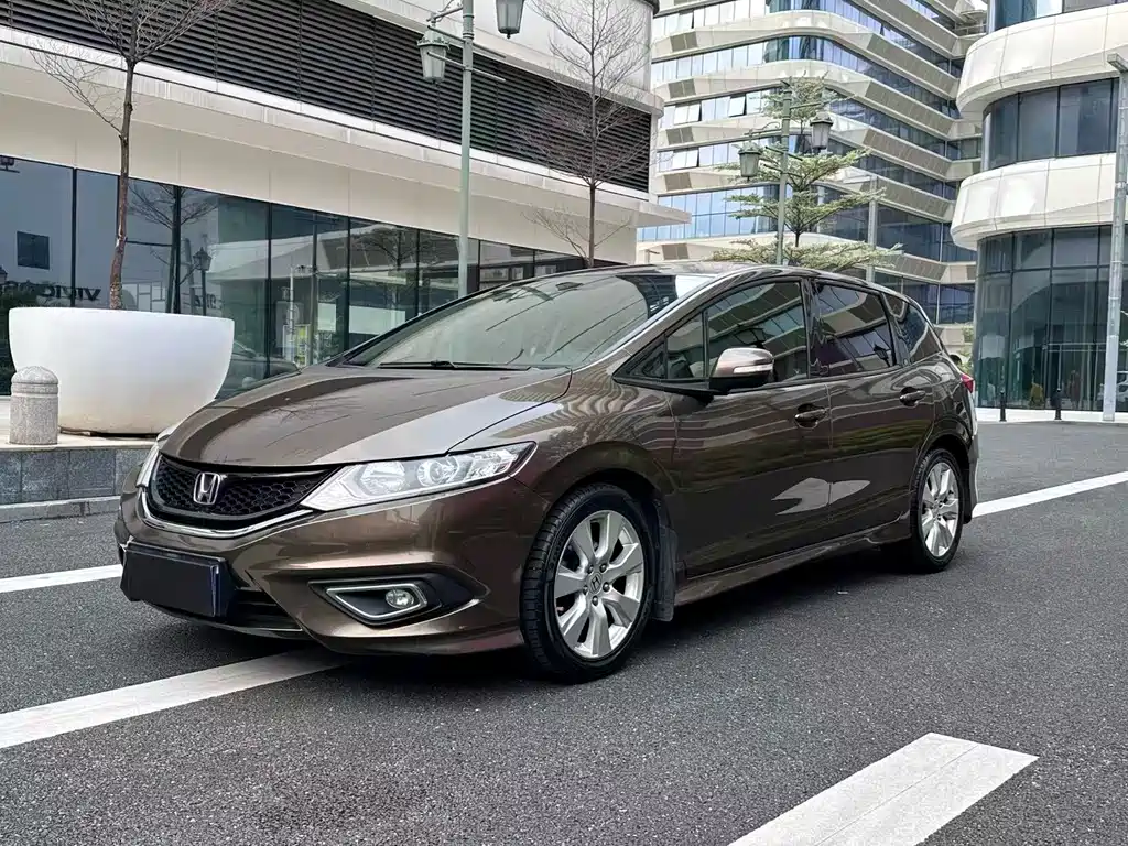 Honda Jade 2013 1.8L Automatic Comfort Edition 5-seater