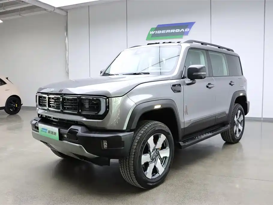 Beijing Off-Road BJ40 EREV 2025 Standard Edition