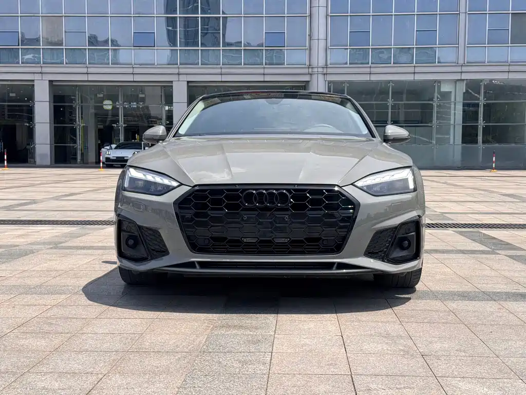 Audi A5 2022 Coupe 40 TFSI Fashion Dynamic