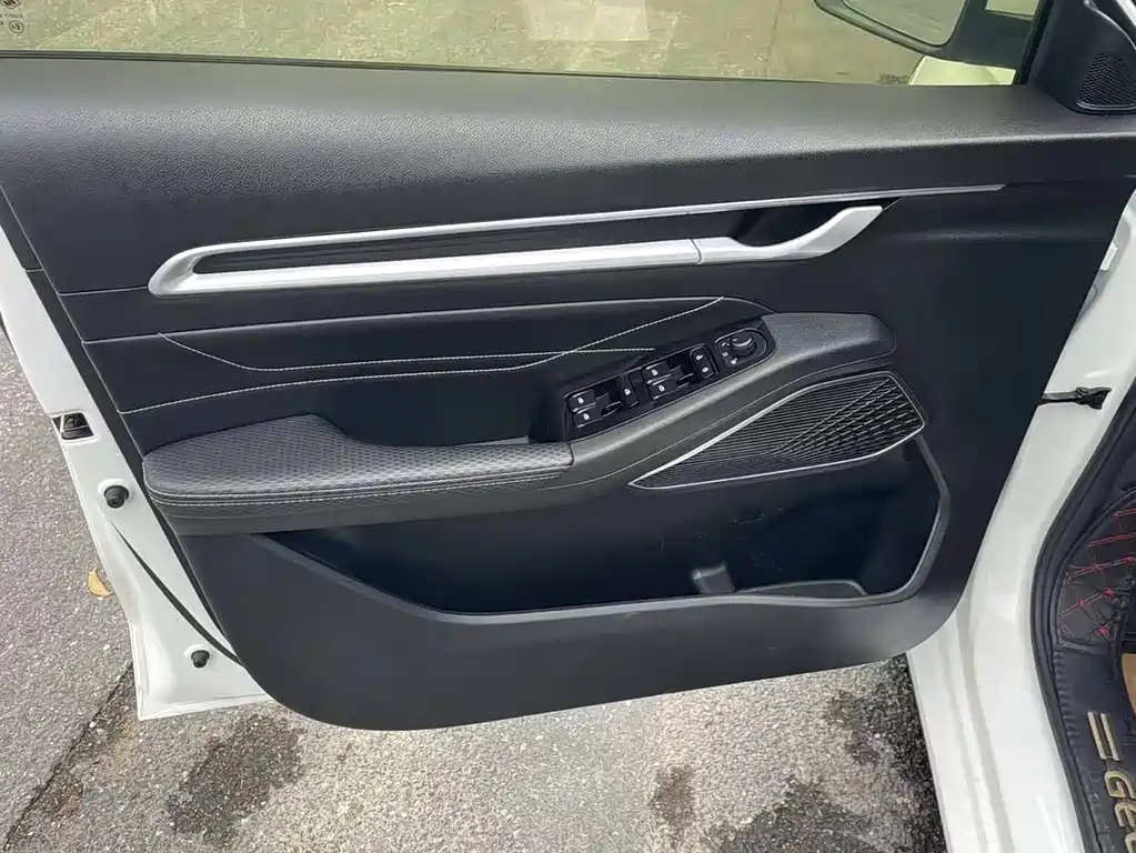 Emgrand 2022 4th Generation 1.5L CVT Flagship Edition