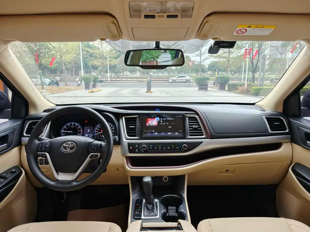 Toyota Highlander 2017 2.0T 2WD Elite Edition 7-Seater