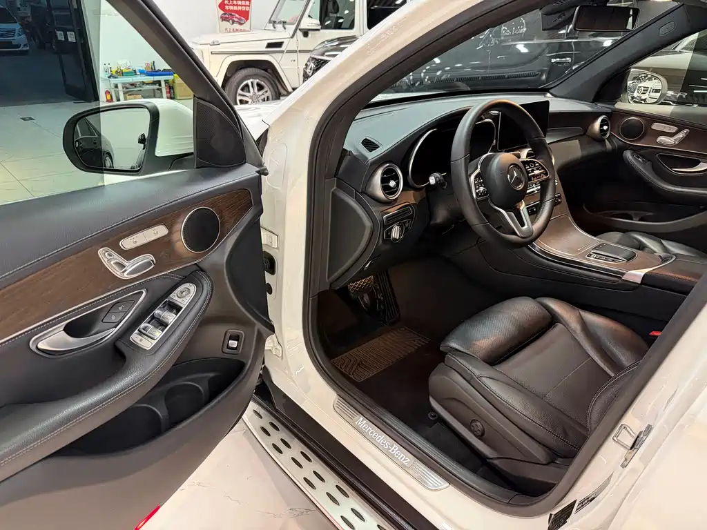 Mercedes-Benz GLC 2021 GLC 260 L 4MATIC Luxury