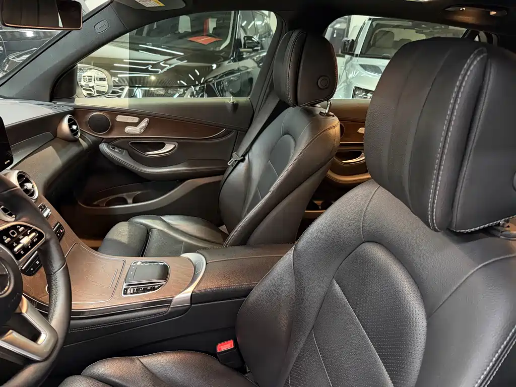 Mercedes-Benz GLC 2021 GLC 260 L 4MATIC Luxury