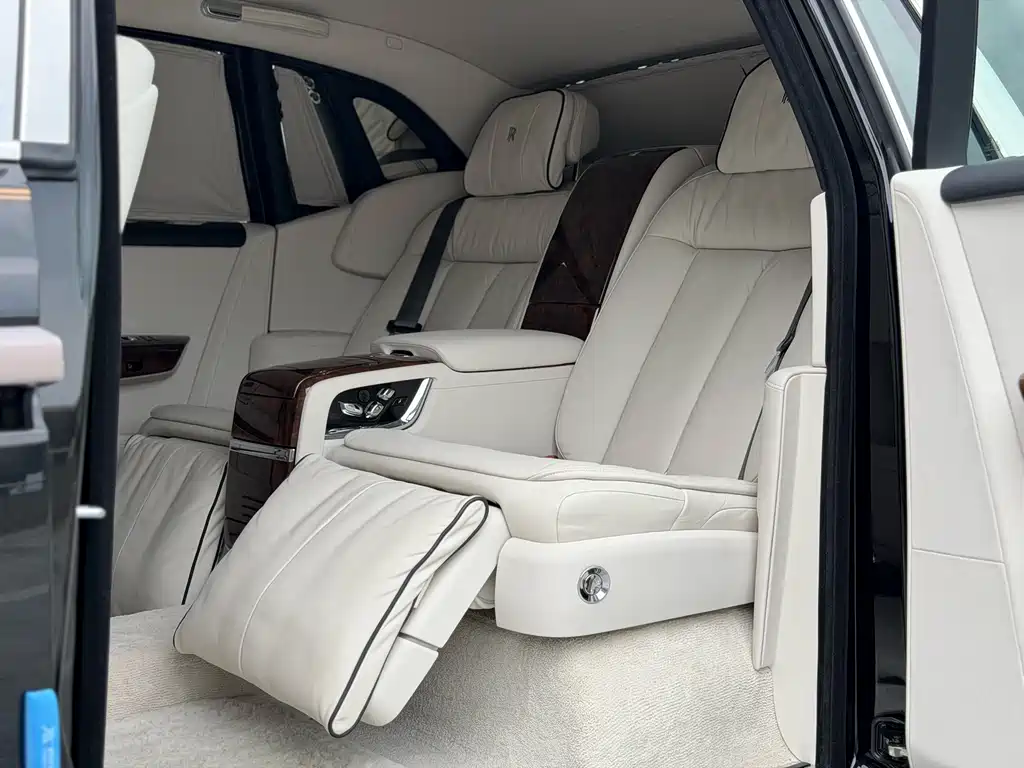 Rolls-Royce Phantom 2018 6.7T Long Wheelbase