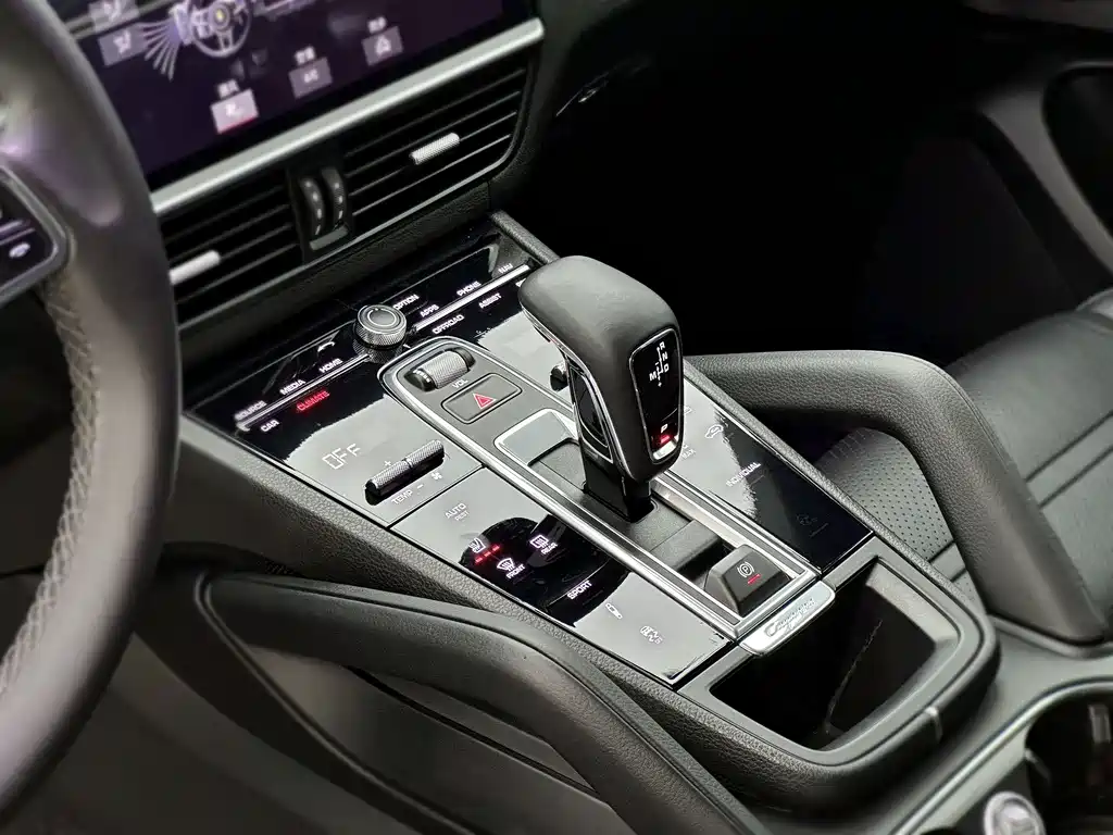 Porsche Cayenne 2019 3.0T