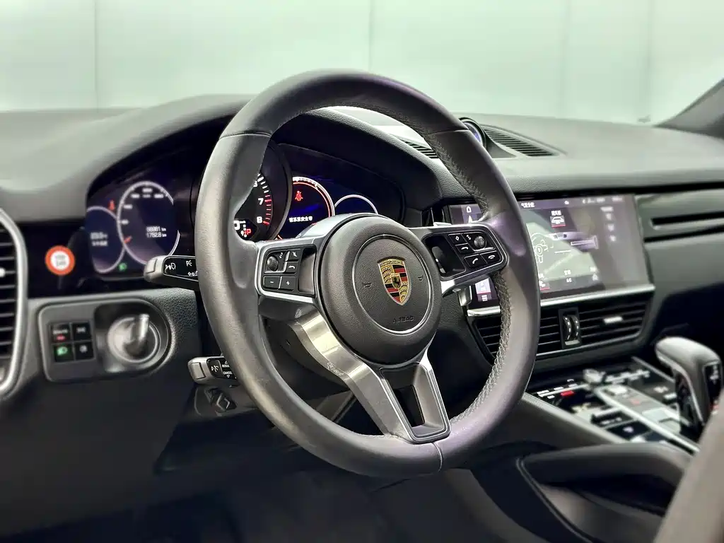 Porsche Cayenne 2019 3.0T