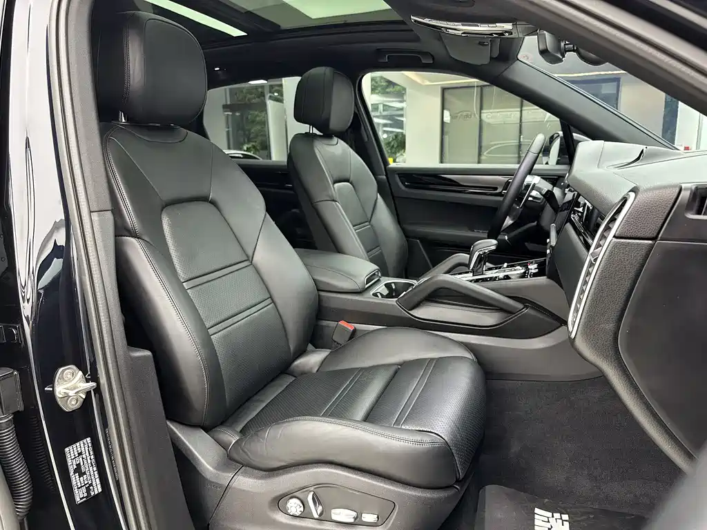 Porsche Cayenne 2019 3.0T