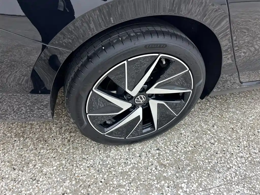 Volkswagen Magotan 2024 380TSI DSG Prestige Edition with Da Mai Package