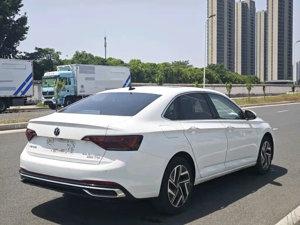 Volkswagen Sagitar 2023 280TSI DSG Beyond Edition