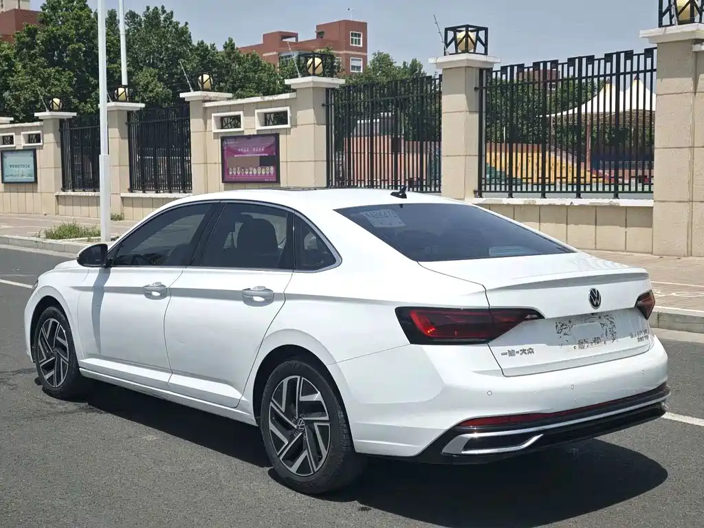 Volkswagen Sagitar 2023 280TSI DSG Beyond Edition