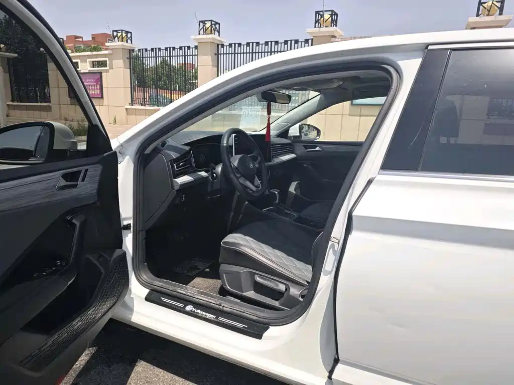 Volkswagen Sagitar 2023 280TSI DSG Beyond Edition