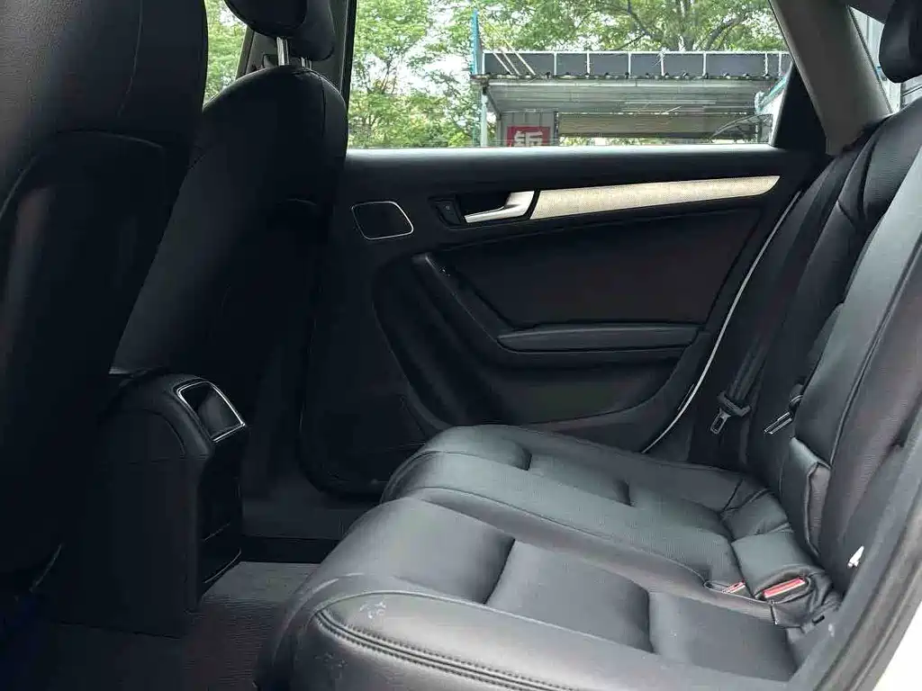 Audi A4L 2016 30 TFSI Collection Edition Automatic Comfort
