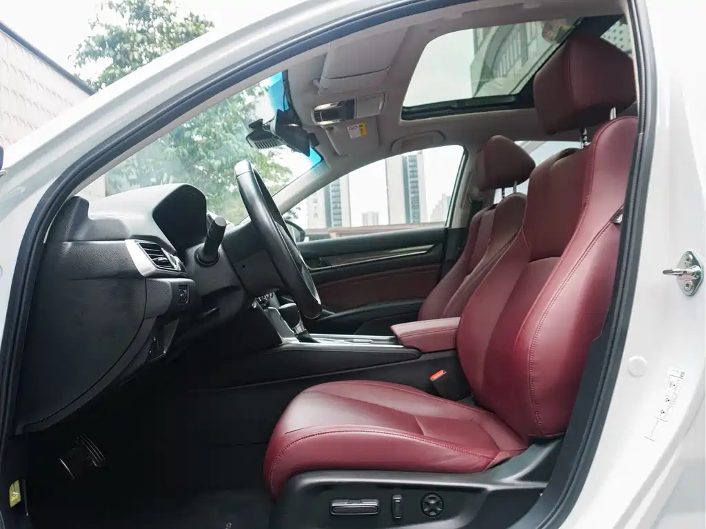 2022 Honda Accord 260TURBO Phantom Night Prestige Edition