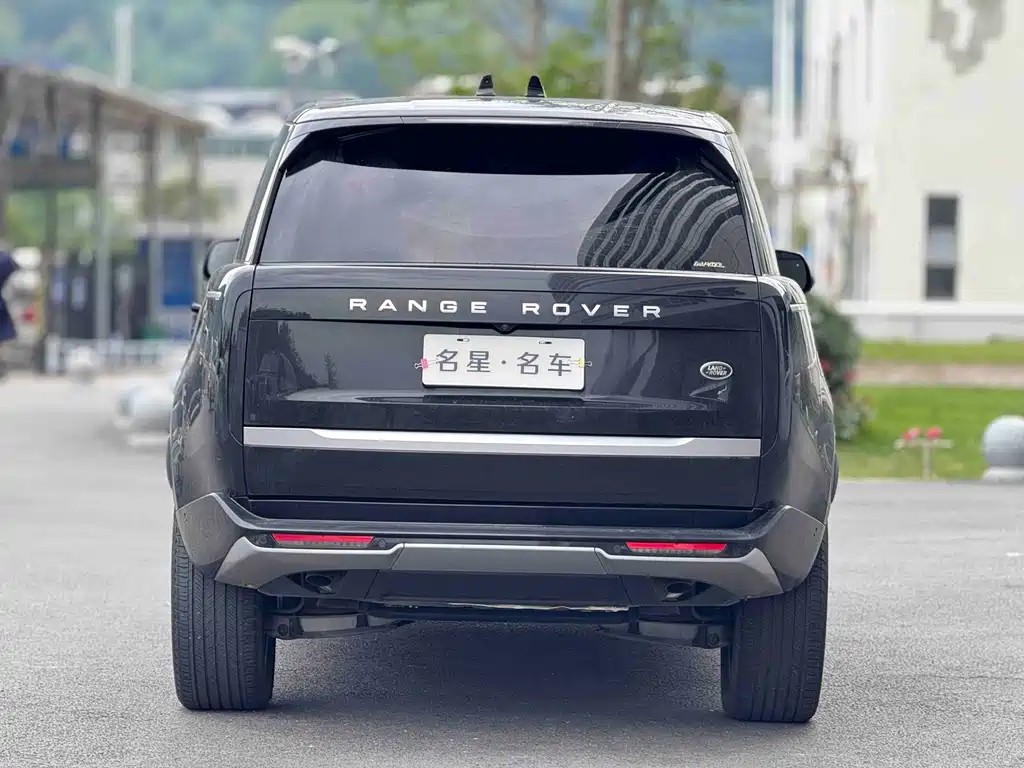 Range Rover 2023 3.0 L6 400PS Autobiography LWB