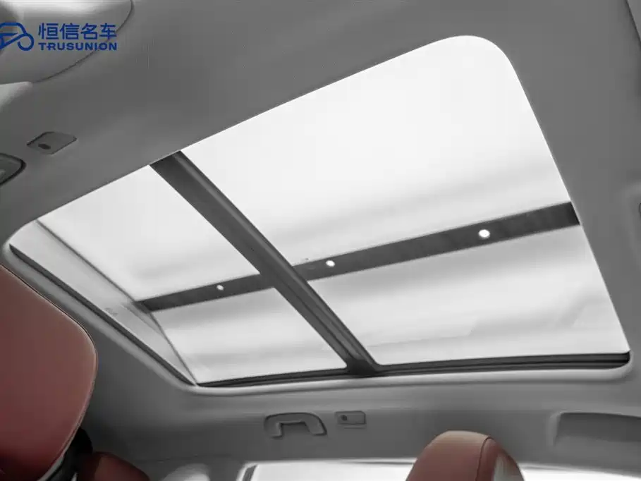 Hongqi HS5 2025 2.0T FWD Xuanying Edition