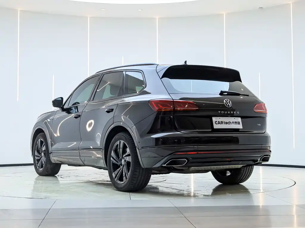 Volkswagen Touareg 2022 3.0TSI R-Line Black Edition