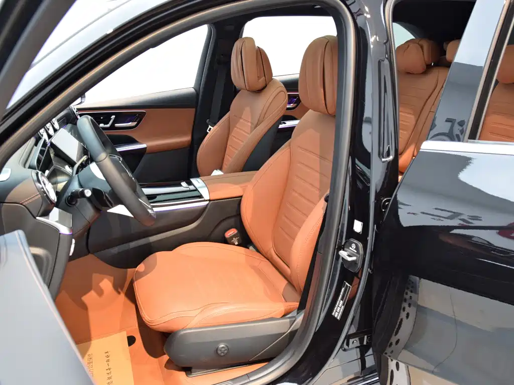 Mercedes-Benz GLC 260 L 4MATIC Dynamic 2025