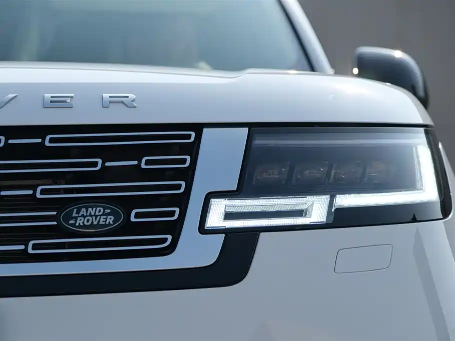 Range Rover 2023 3.0 L6 400PS Autobiography LWB