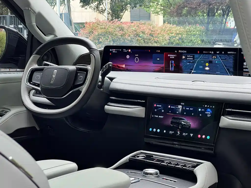 Lincoln Navigator L 2025 3.5T President Edition