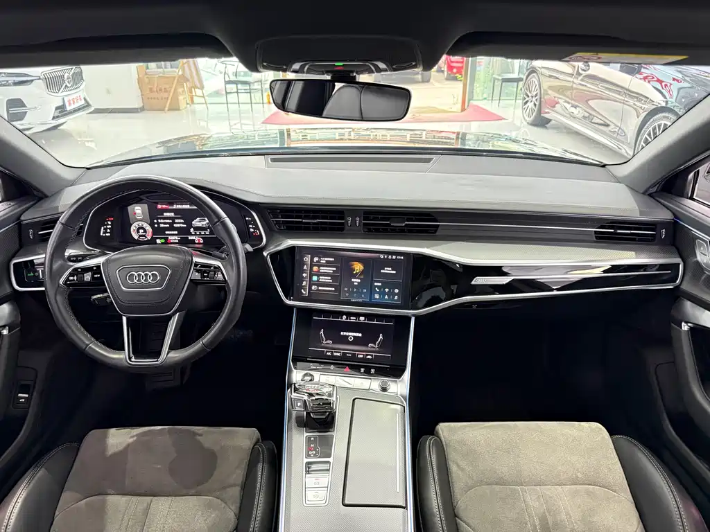 Audi A6L 2024 45 TFSI Zhenxuan Dynamic Edition