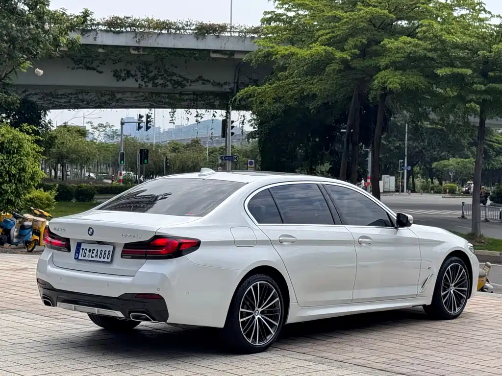BMW 5 Series 2022 530Li Executive Luxury Line