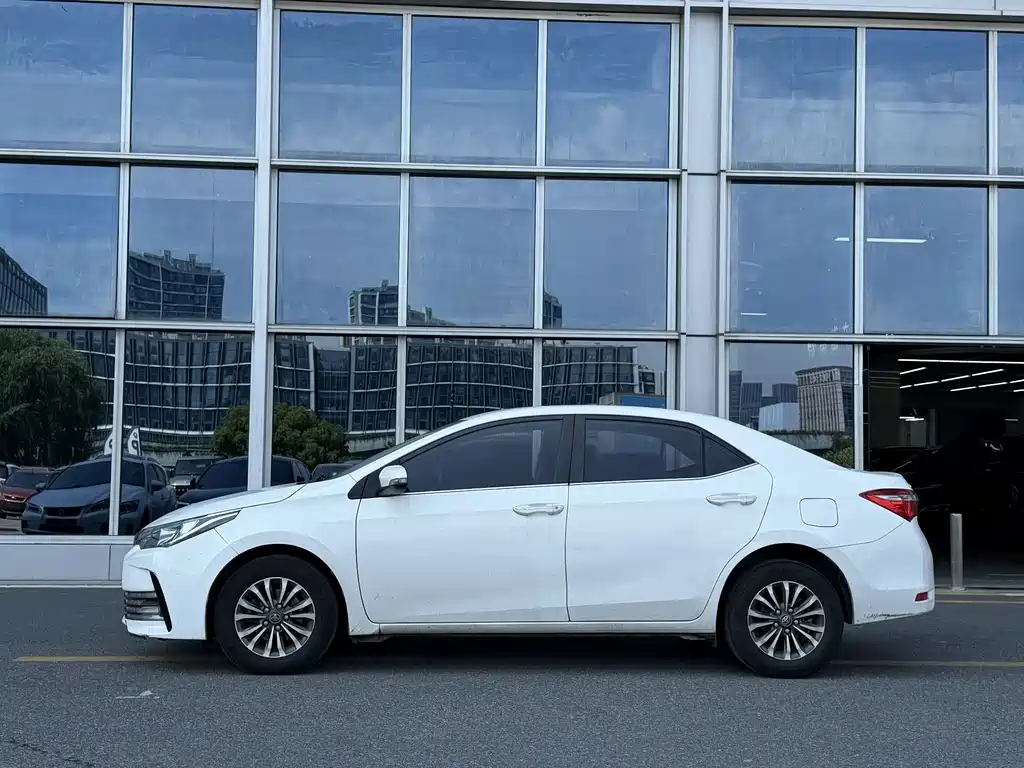 Toyota Corolla 2018 1.2T S-CVT GL Smart Edition