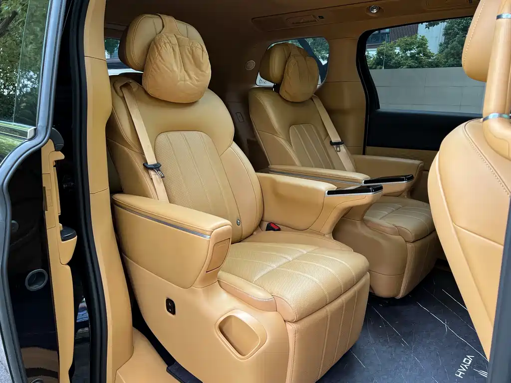 Voyah Dreamer 2025 PHEV AWD Flagship Kunpeng Edition