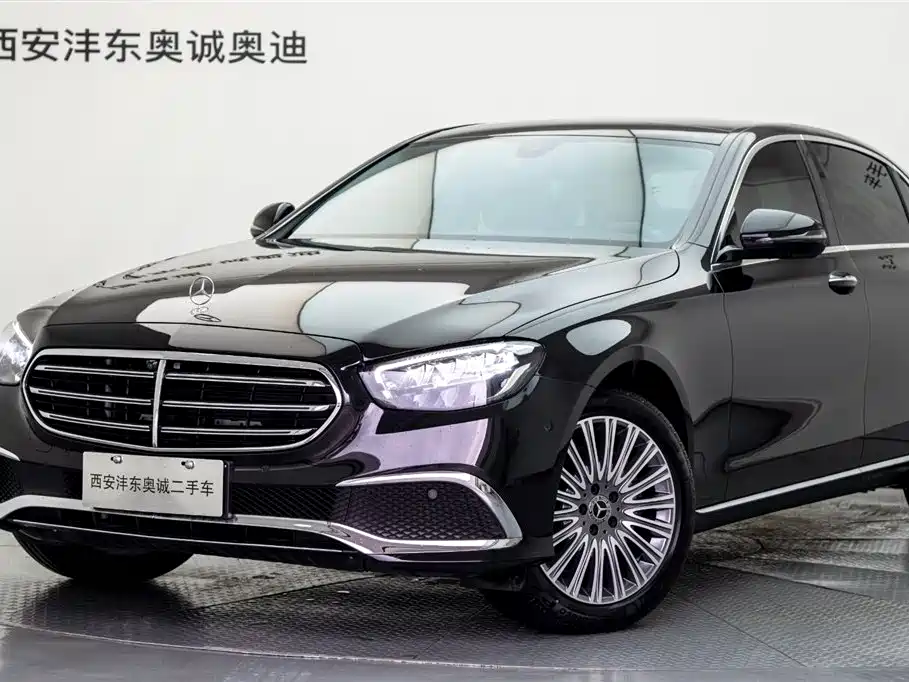 Mercedes-Benz E-Class 2023 E 300 L Fashion