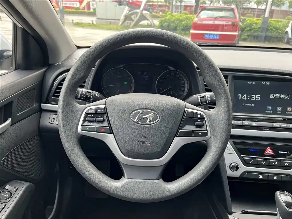Elantra 2016 1.6L Auto Zhixuan Elite