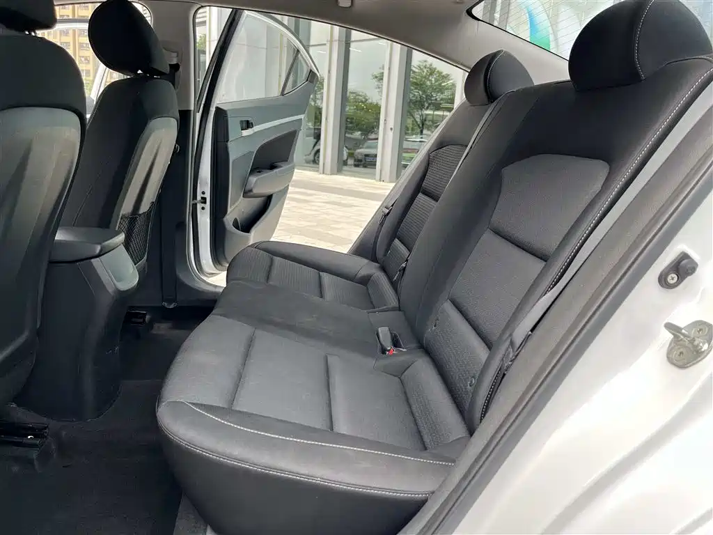 Elantra 2016 1.6L Auto Zhixuan Elite