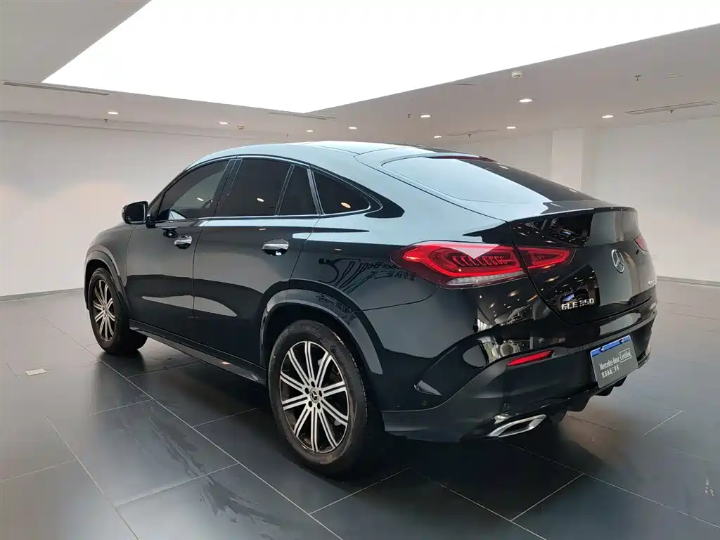 Mercedes-Benz GLE Coupe 2023 GLE 350 4MATIC Coupe SUV Fashion Edition
