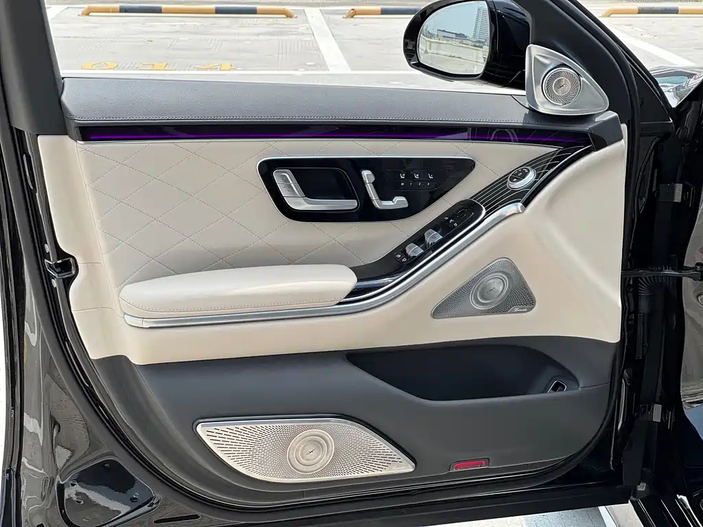 Mercedes-Benz S-Class 2025 S 580 L Canadian Version
