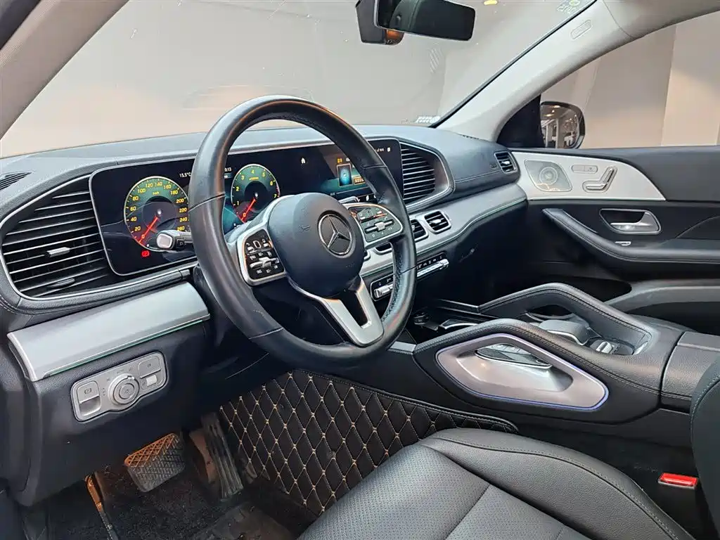 Mercedes-Benz GLE Coupe 2023 GLE 350 4MATIC Coupe SUV Fashion Edition