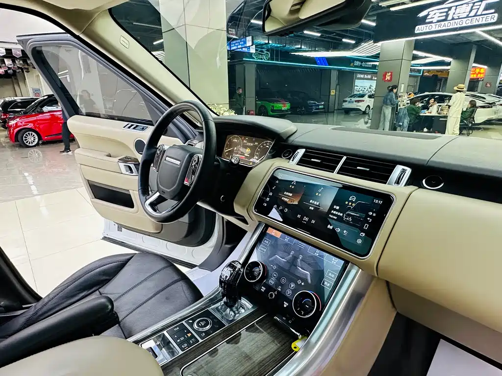 Range Rover Sport 2015 3.0 SC V6 HSE DYNAMIC