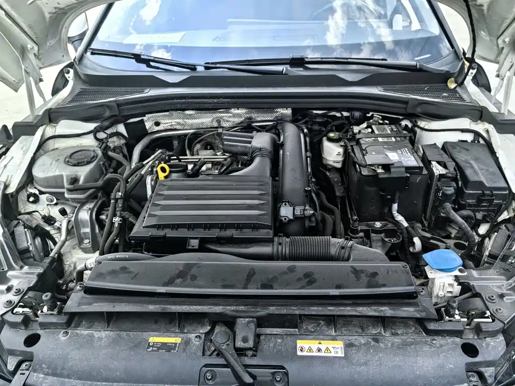 Volkswagen Lamando L 2022 280TSI DSG Cool Spicy Edition