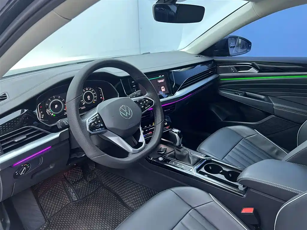 Volkswagen Passat 2023 330TSI Starlight Elite Edition