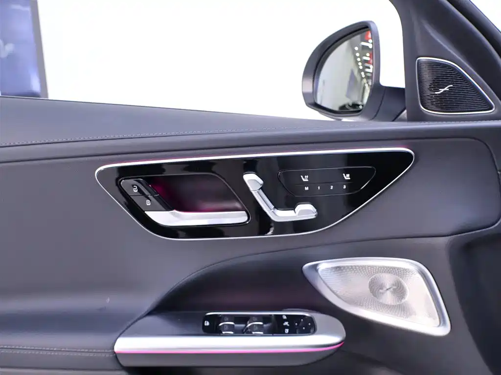 Mercedes-Benz C-Class 2026 C 260 L Sport