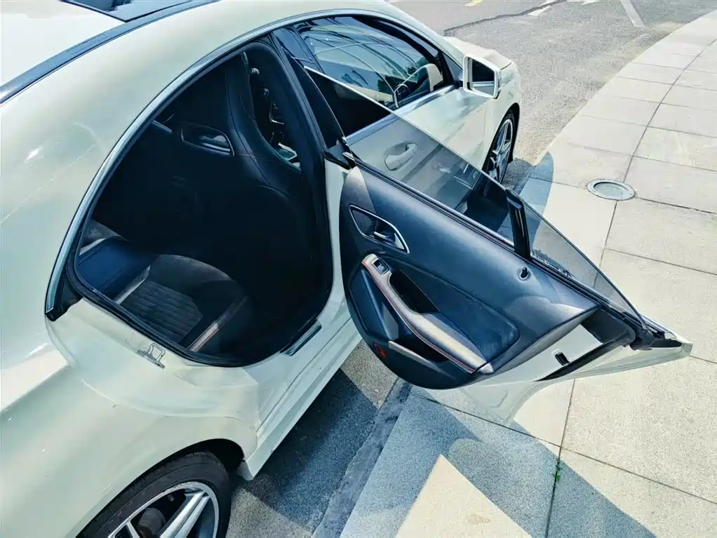 Mercedes-Benz CLA 2015 CLA 220 4MATIC