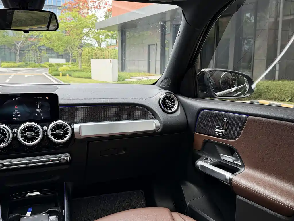 Mercedes-Benz GLB 180 Style 2021