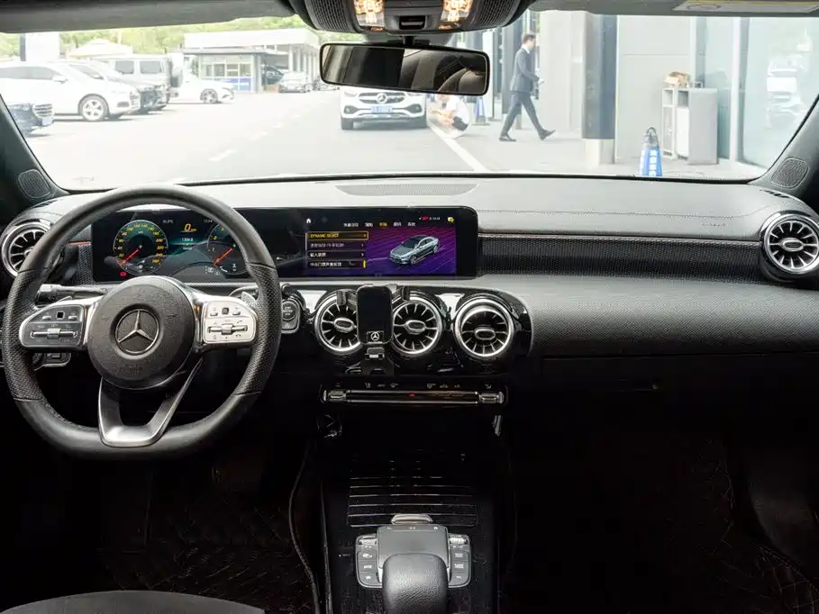 Mercedes-Benz A-Class 2021 A 200 L Sport Sedan Fashion Edition
